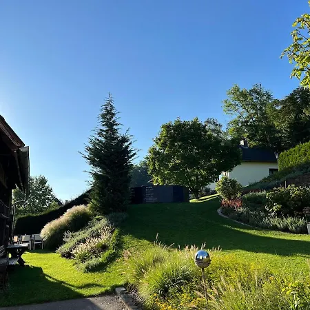 Yellow House - 5 * Steyr