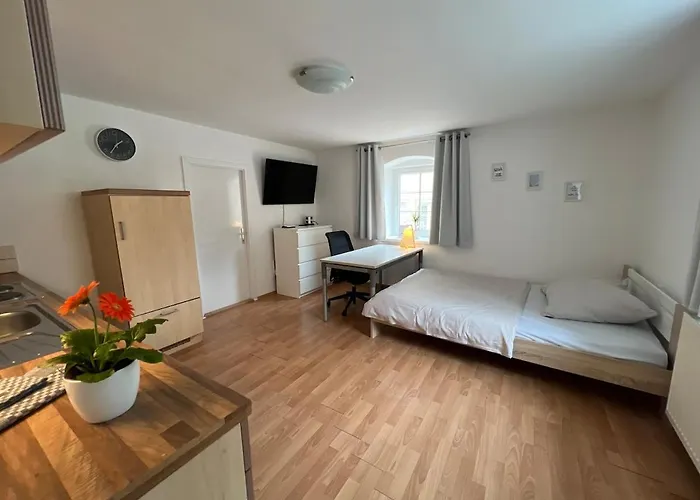 Апартаменты Yellow House - 5