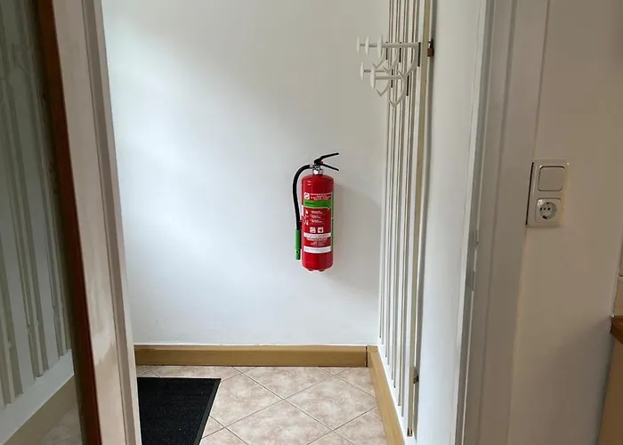 Apartman Yellow House - 5